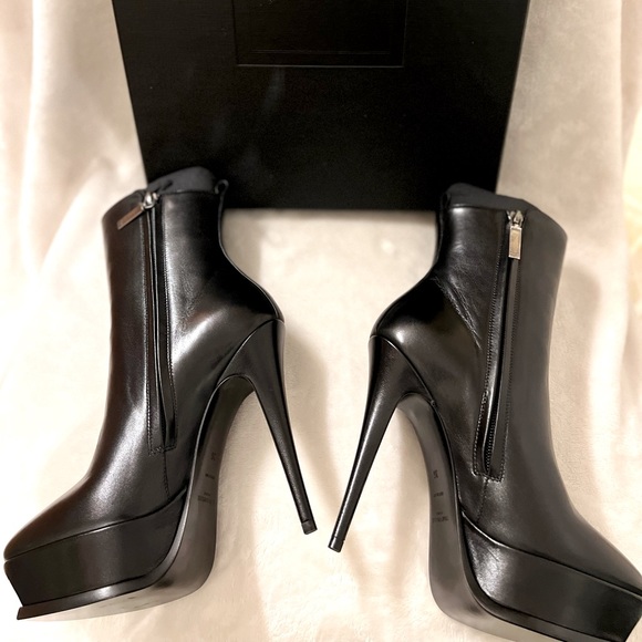 Saint Laurent Black Tribute Ankle Booties, Size 6 US, 36 EU - Picture 3 of 11